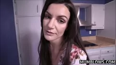 Oynat Üvey Anne Üvey Oğlunun Kalın Sikine Karşı Koyamaz