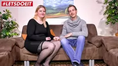 Afspelen Duitse BBW-amateur met grote kont wordt stout in privé-sekstape