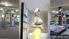 Odtwórz Intymna sesja solowej zabawy w cipkę azjatyckiej nastolatki Lily Koh