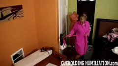 تشغيل فيمدوم المهيمنة مع صنم للديك الأسود الكبير يعاقب الفاسقة الخاضعة في جلسة اللسان بين الأعراق المتشددين