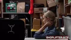 تشغيل غلاف رقم 5846259 بشكل متكرر بعد إيما هيكس