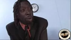 Redare Femeie căsătorită fierbinte atinge un nou înnegrire