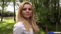 Reproducir Sindy 20 ans se fait enculer à la chaîne